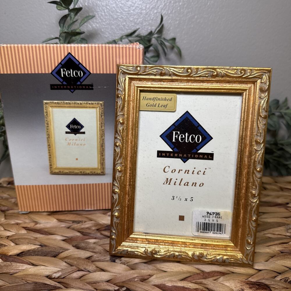 Fetco Wood Ornate Baroque Handpainted Gold Leaf Picture Frame 3.5" x 5" NOS